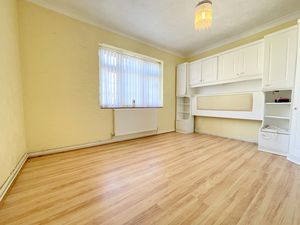 Point Clear Road- click for photo gallery